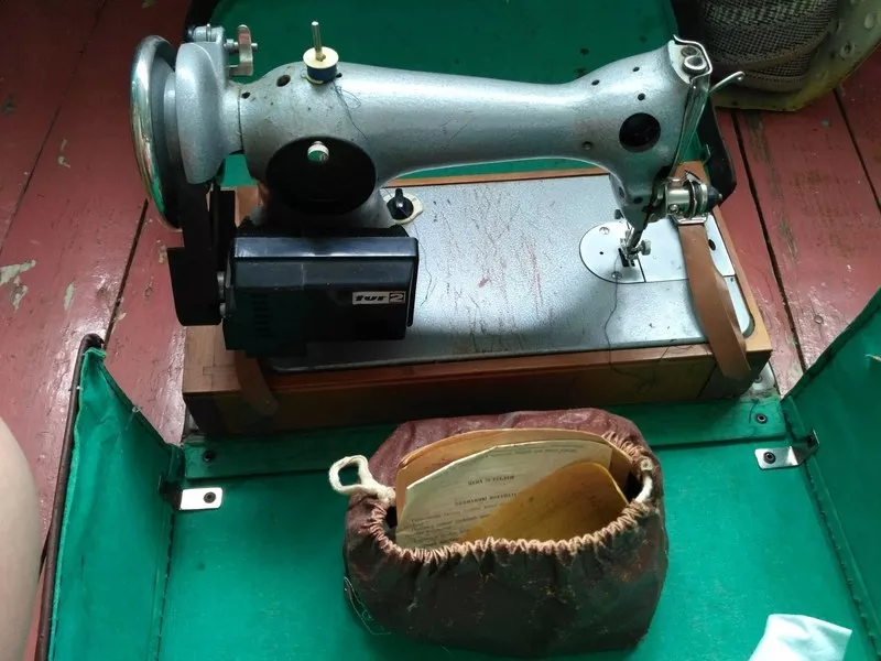 Швейная машина TUR-2